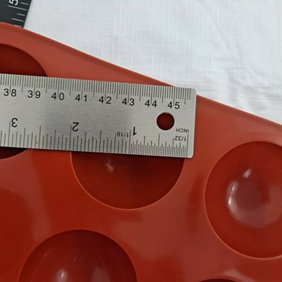 Silicone Chocolate Bomb Baking Molds Semi Sphere Domes 2 Pieces 6 cavity each - Picture 5 of 5